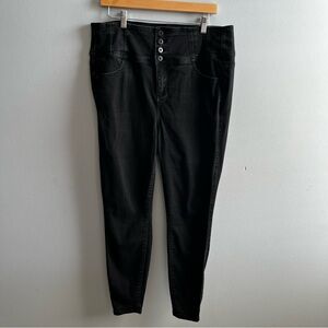 listing-status-banner